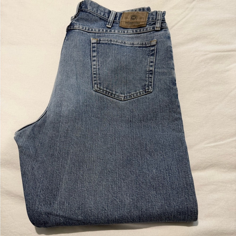 Wrangler Men's Classic Denim Jeans